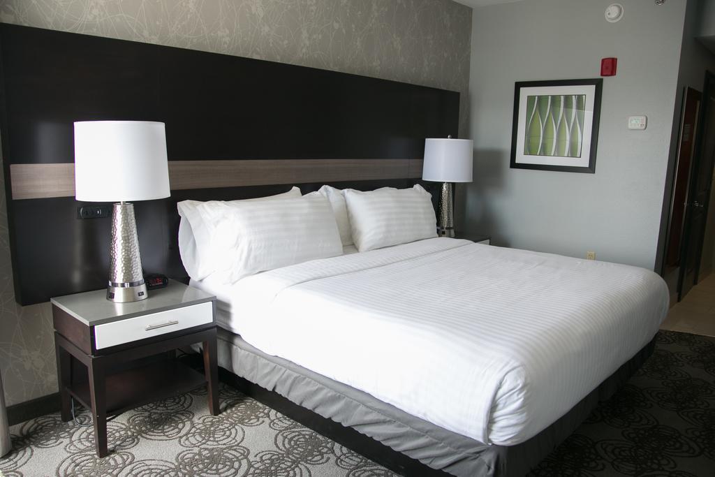 Four Points By Sheraton Birmingham Хомвуд Экстерьер фото